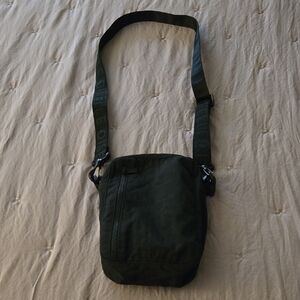 Oiselle Crossbody Bag
